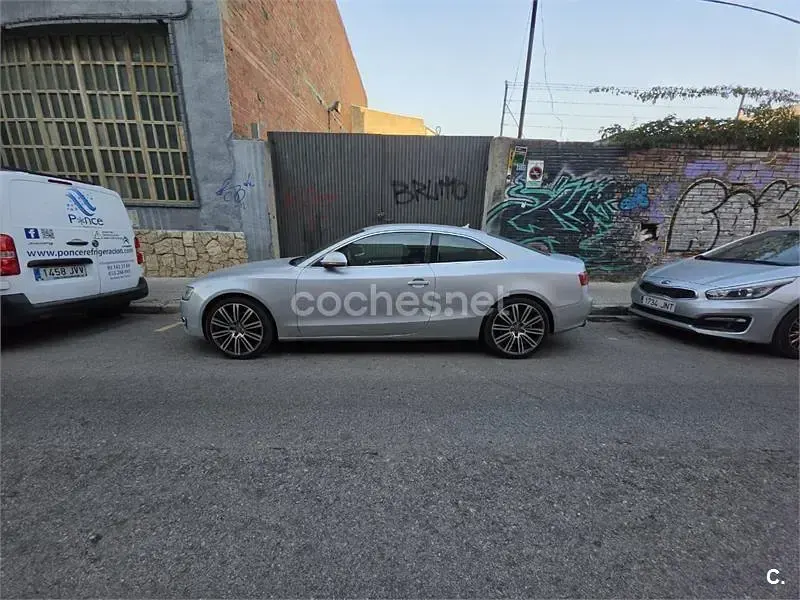Usado Audi A5 240 CV (176 kW) 2008 Gris / plata Coupe