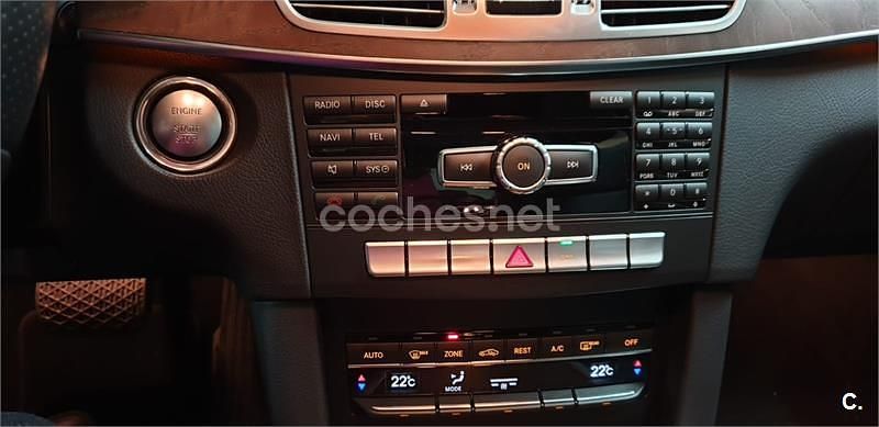 Gris / plata Usado 2014 Mercedes E220 Edition Berlina | 18.000 € (Precio justo) - Imagen 1/4