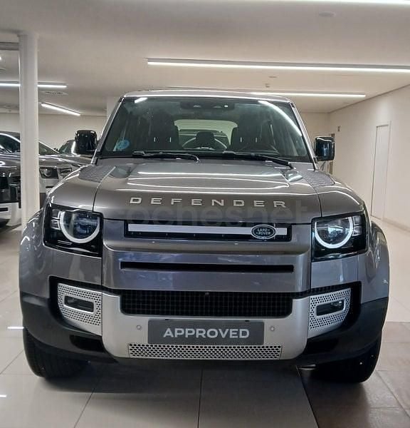 Usado Land Rover Defender S 249 HP (183 kW) 2023 Cinzento SUV