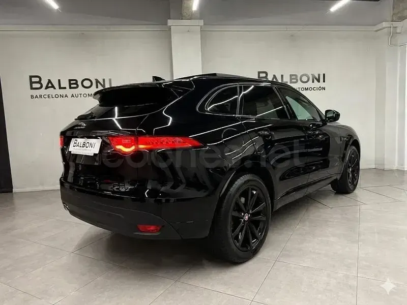 Usado Jaguar E-Pace R-Dynamic 240 CV (176 kW) 2018 Negro SUV