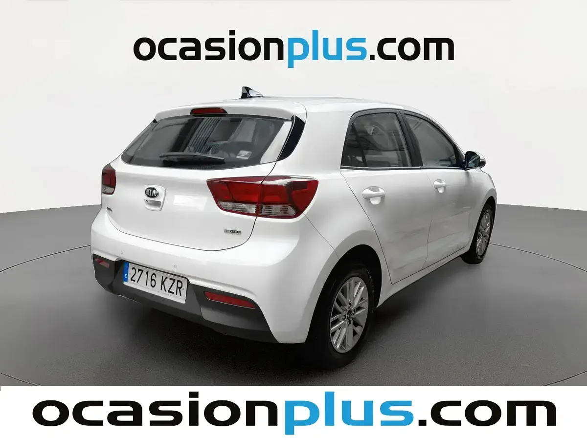 Usado Kia Rio 100 CV (73 kW) 2019 Blanco