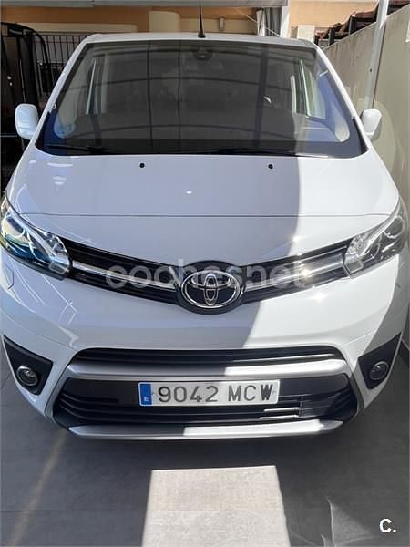 Blanco Usado 2022 Toyota Proace Verso Plus Familiar | 35.599 € (Precio justo) - Imagen 1/4