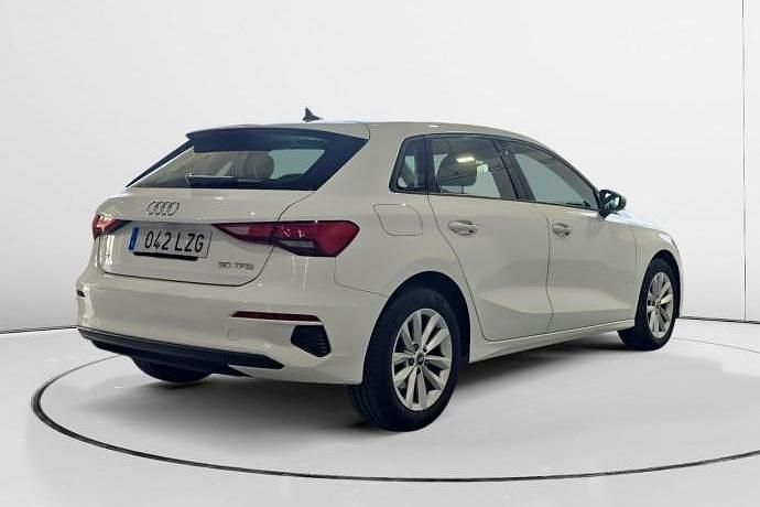 Usado Audi A3 e-tron Advanced 110 CV (80 kW) 2022 Utilitario