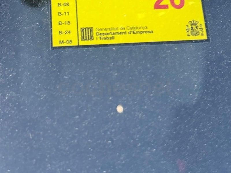 Usado Peugeot Partner Tepee Style 100 CV (73 kW) 2016 Gris / plata Monovolumen