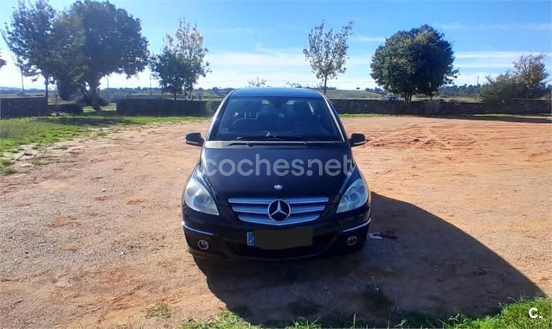 Negro Usado 2009 Mercedes B180 Sport Edition Monovolumen | 5500 € (Precio justo) - Imagen 1/4