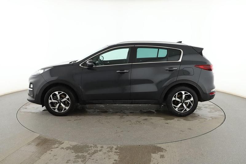 Usado Kia Sportage Plus 136 CV (100 kW) 2021 Gris SUV