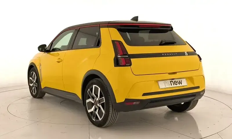 Usado Renault R5 Techno 110 kW (150 CV) 2025 Amarillo Utilitario