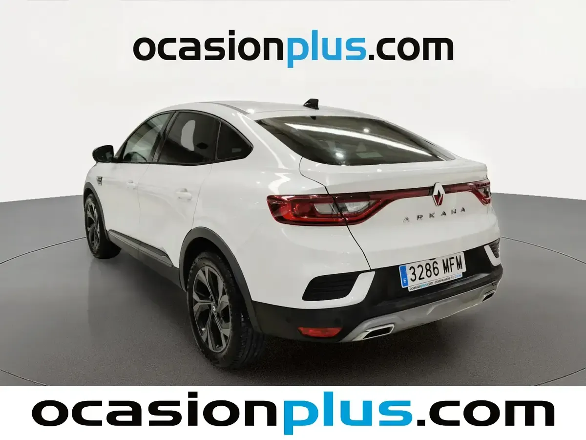 Usado Renault Arkana RS Line 160 CV (117 kW) 2023 Blanco SUV