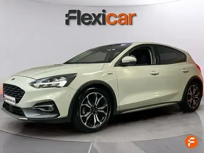 Usado Ford Focus Active 150 CV (110 kW) 2019 Beige Berlina