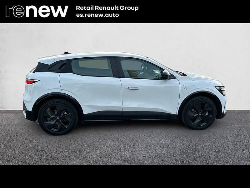 Usado Renault Megane E-Tech Evolution 95 kW (130 CV) 2024 Blanco Berlina