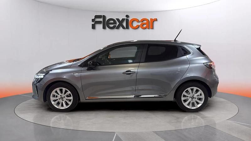 Używany Renault Clio V Evolution 101 KM (74 kW) 2025 Szary Hatchback