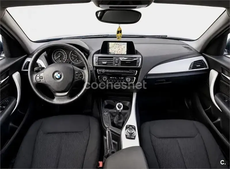 Usado BMW 116 Efficient Dynamics 116 CV (85 kW) 2017 Negro Utilitario