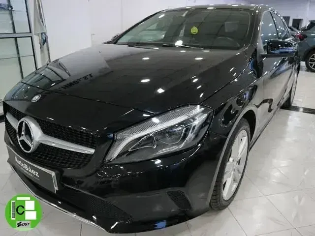 Usado Mercedes A200 136 CV (100 kW) 2017 Negro Berlina