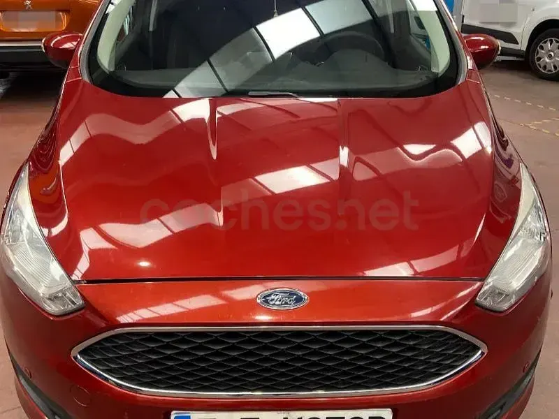 Usado Ford Grand C-Max Titanium 125 CV (91 kW) 2017 Granate Monovolumen