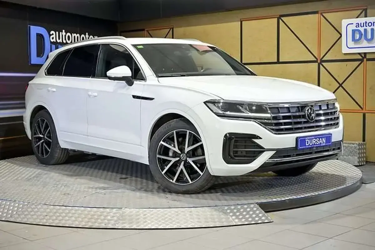 Usado VW Touareg R-line 290 CV (213 kW) 2021 Blanco SUV