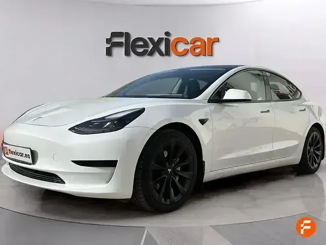 Usado Tesla Model 3 RWD 225 kW (306 CV) 2021 Blanco Berlina