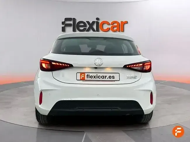 Usado MG MG3 195 HP (143 kW) 2025 Branco Citadino