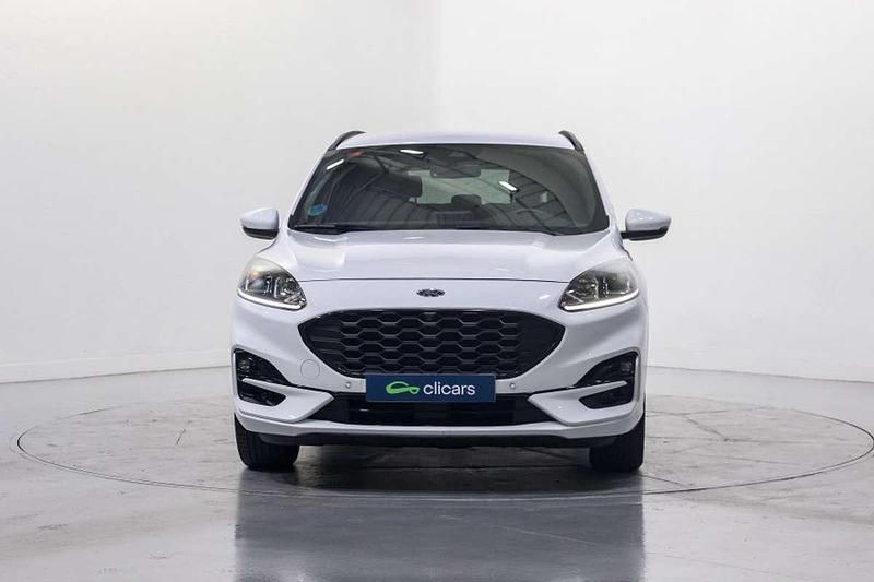 Usado Ford Kuga ST-Line 190 CV (139 kW) 2021 Blanco SUV