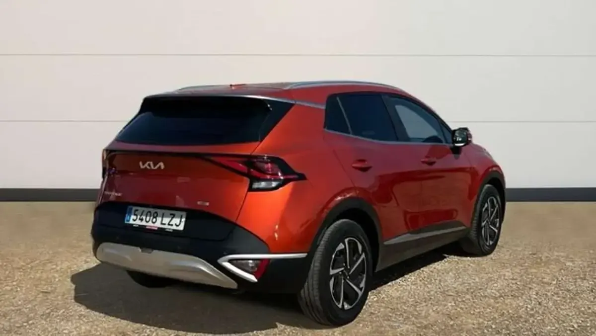 Usado Kia Sportage 230 CV (169 kW) 2022 Naranja SUV