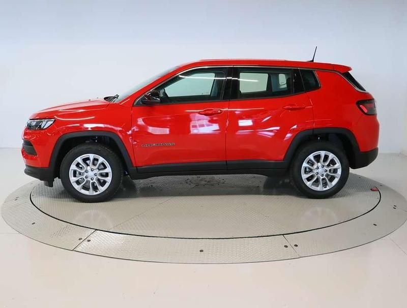 Usado Jeep Compass Longitude 131 CV (96 kW) 2023 Rojo SUV