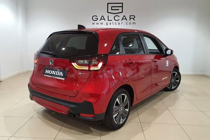 Usado Honda Jazz Advance 122 CV (89 kW) 2024 Rojo Utilitario