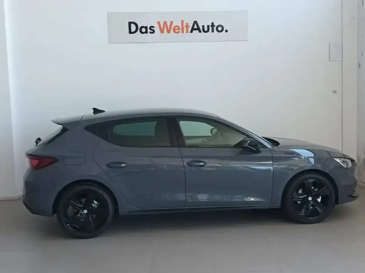 Usado Seat Leon FR 116 CV (85 kW) 2026