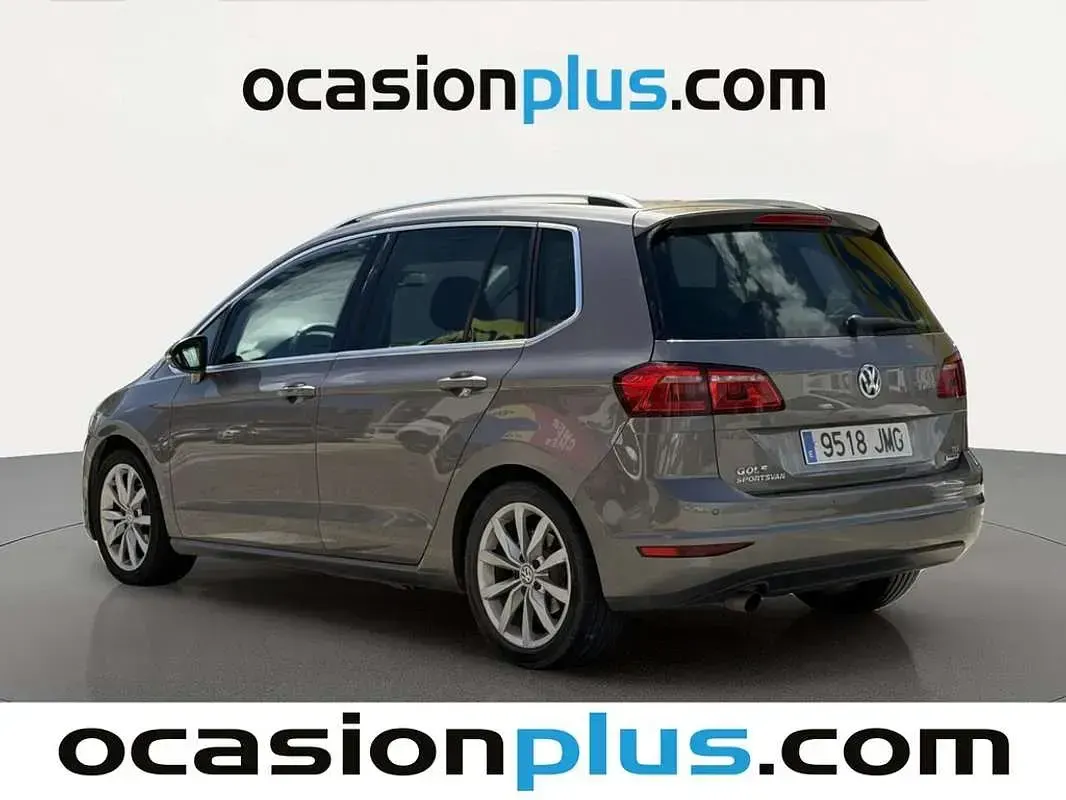 Usado VW Golf Sportsvan Sportline 110 CV (80 kW) 2016 Gris Monovolumen