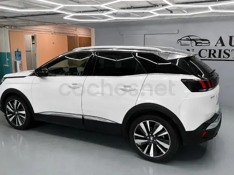 Usado Peugeot 3008 GT-line 130 CV (95 kW) 2020 Blanco SUV