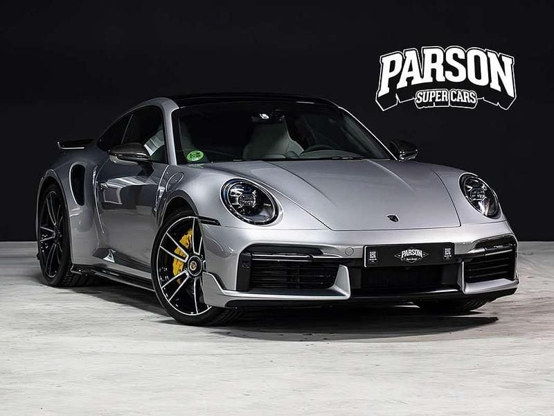 Usado Porsche 992 650 CV (478 kW) 2024 Plateado Coupe