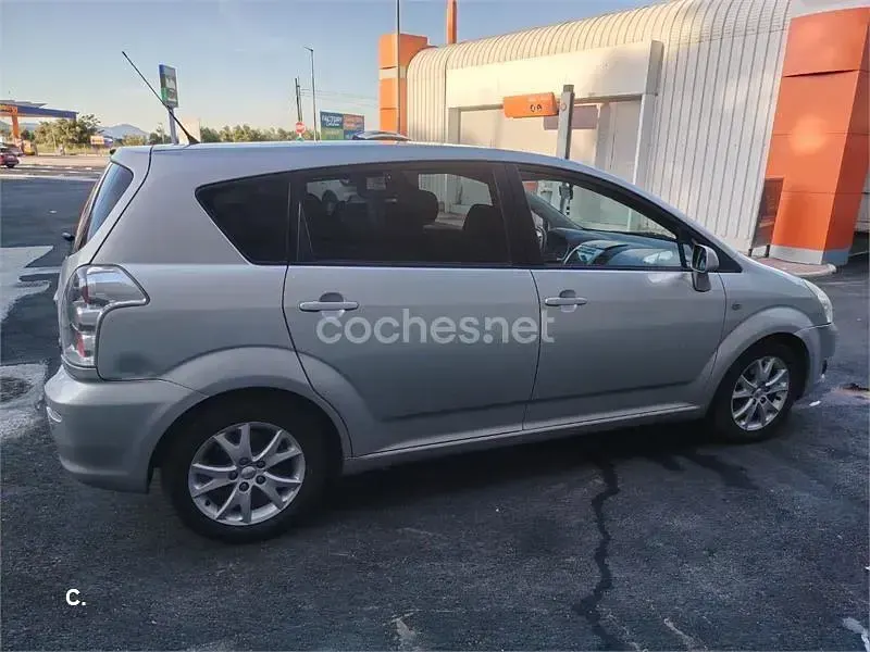 Usado Toyota Corolla Verso Sol 136 CV (100 kW) 2009 Blanco Monovolumen