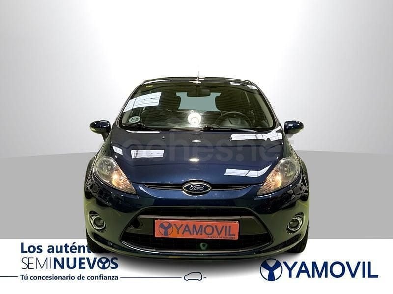 Usado Ford Fiesta Trend 70 CV (51 kW) 2012 Azul Berlina