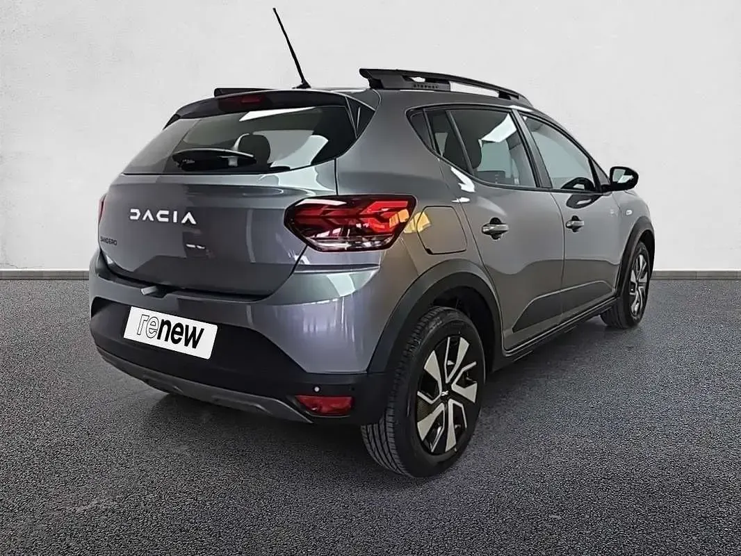 Usado Dacia Sandero Expression 101 CV (74 kW) 2025 Utilitario