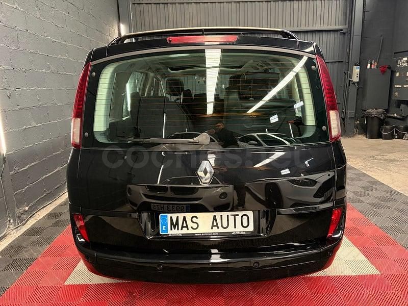 Usado Renault Espace Initiale 175 CV (128 kW) 2007 Negro Monovolumen