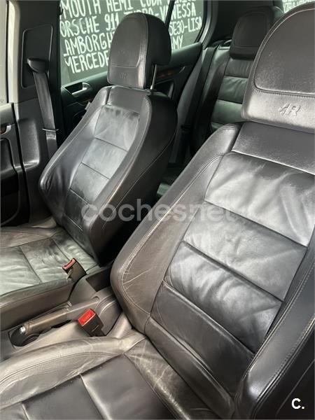 Gris / plata Usado 2007 VW Golf V R Berlina | 18.500 € (Un poco caro) - Imagen 1/4