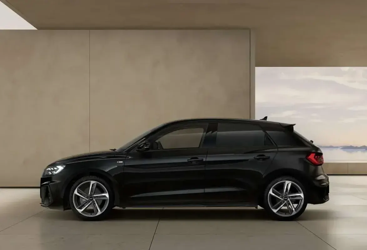 Nuevo Audi A1 Sportback Black Edition 116 CV (85 kW) 2026 Negro Utilitario