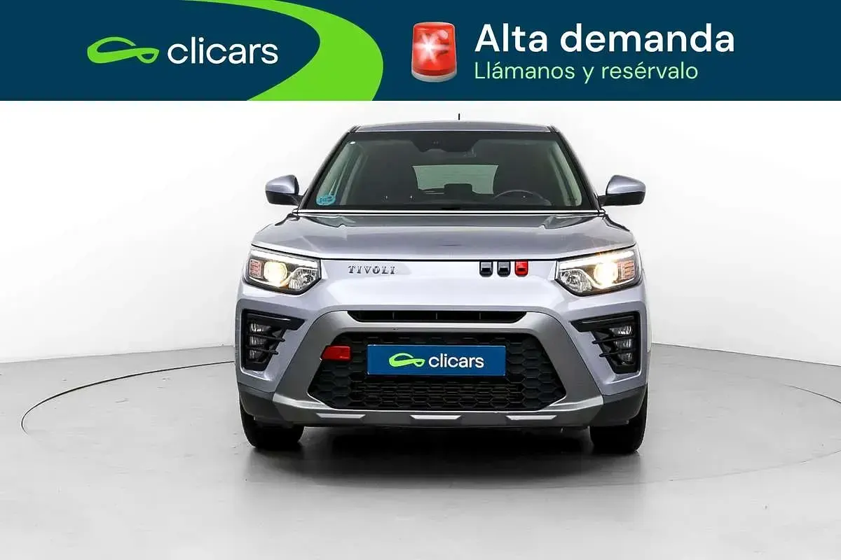 Usado SsangYong Tivoli 163 CV (119 kW) 2024 Gris SUV