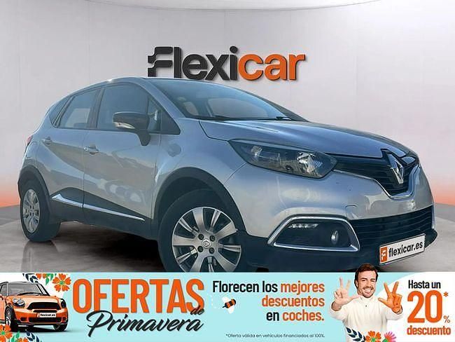 Usado Renault Captur Intens 90 CV (66 kW) 2016 Gris SUV