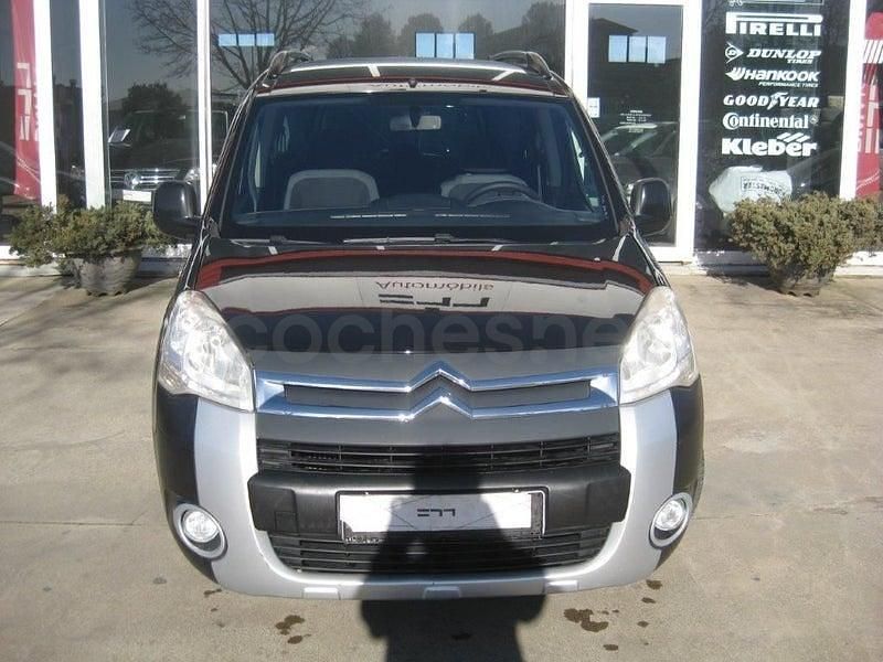 Usado Citroën Berlingo XTR 112 CV (82 kW) 2012 Negro Monovolumen