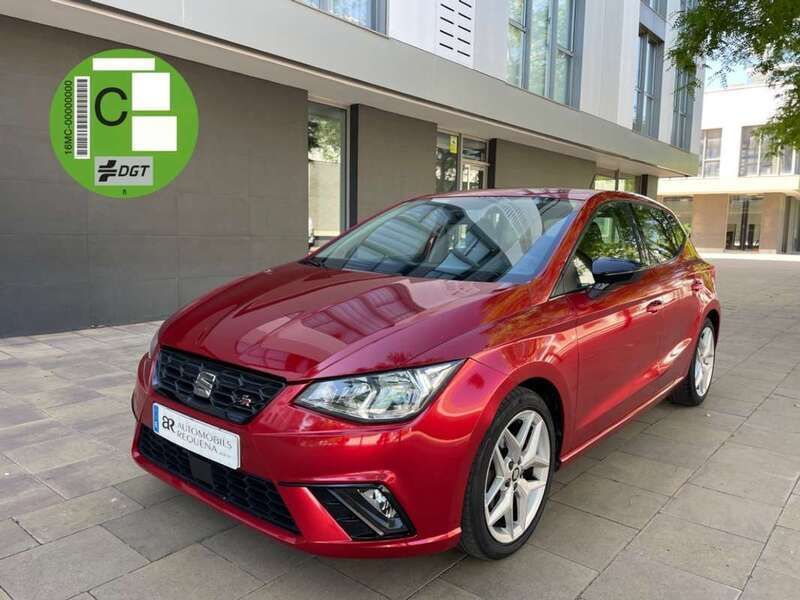 Rojo Usado 2017 Seat Ibiza Style Utilitario | 12.850 € (Un poco caro) - Imagen 1/4