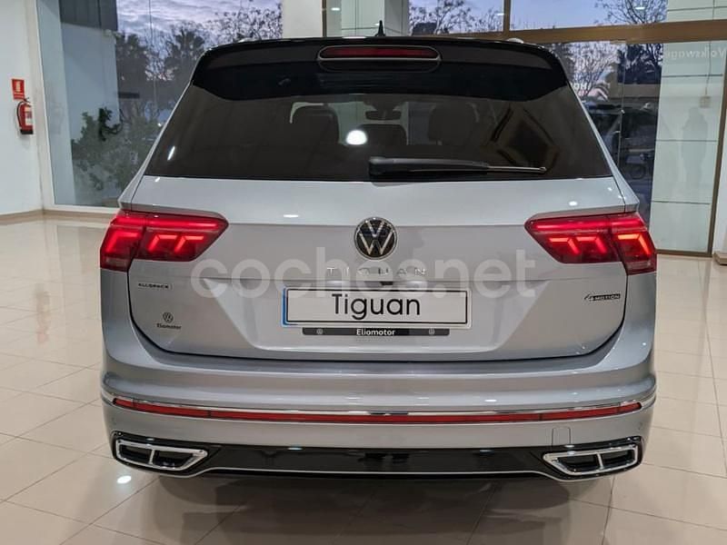Usado VW Tiguan Allspace R-line 200 CV (147 kW) 2021 Plateado SUV