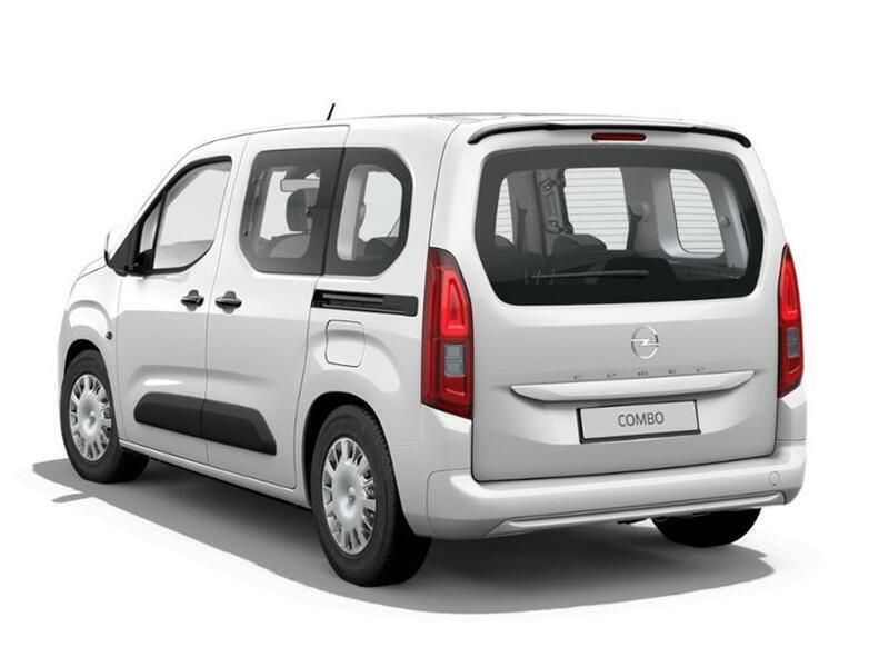 Usado Opel Combo S 101 CV (74 kW) 2024 Blanco kaolin Monovolumen