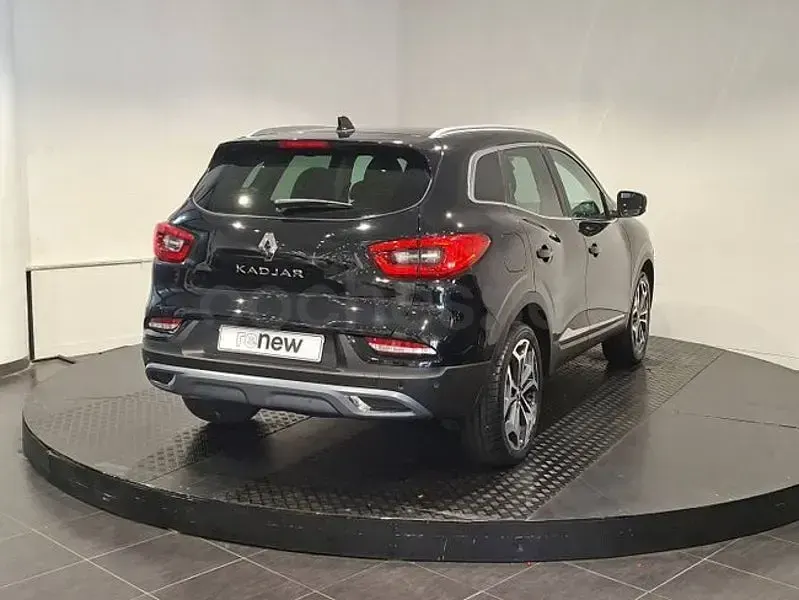Usado Renault Kadjar Techno 140 CV (102 kW) 2022 Negro SUV