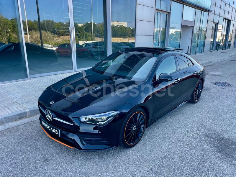 Negro Usado 2019 Mercedes CLA250 Berlina | 38.490 € (Caro) - Imagen 1/4