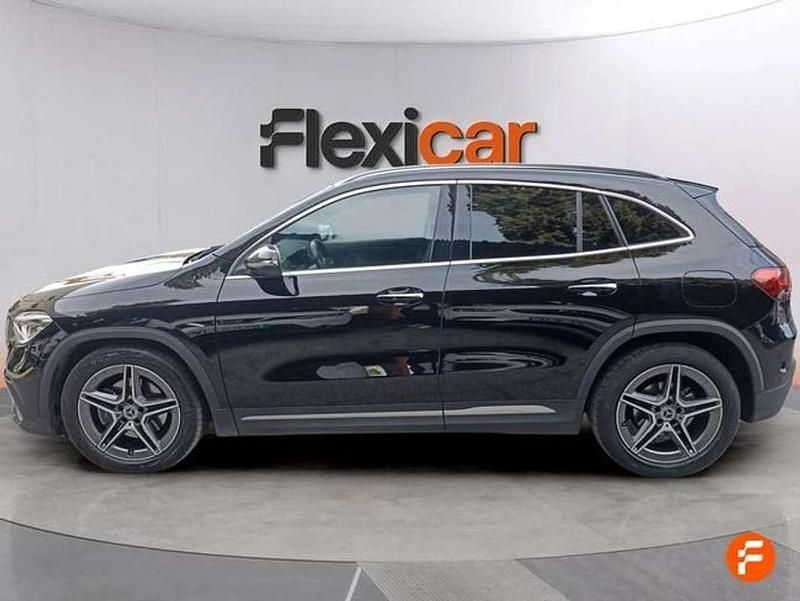 Usado Mercedes GLA200 150 HP (110 kW) 2021 Preto SUV