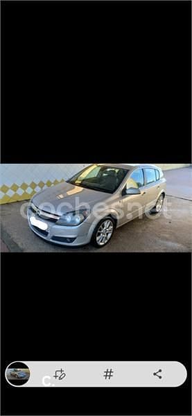 Beige Usado 2005 Opel Astra Cosmo Berlina | 2300 € (Precio justo) - Imagen 1/4