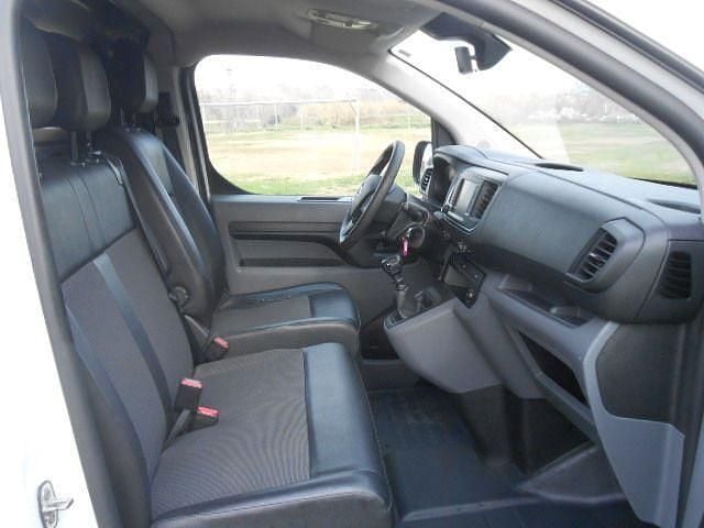 Usado Opel Vivaro 120 CV (88 kW) 2020 Blanco Monovolumen