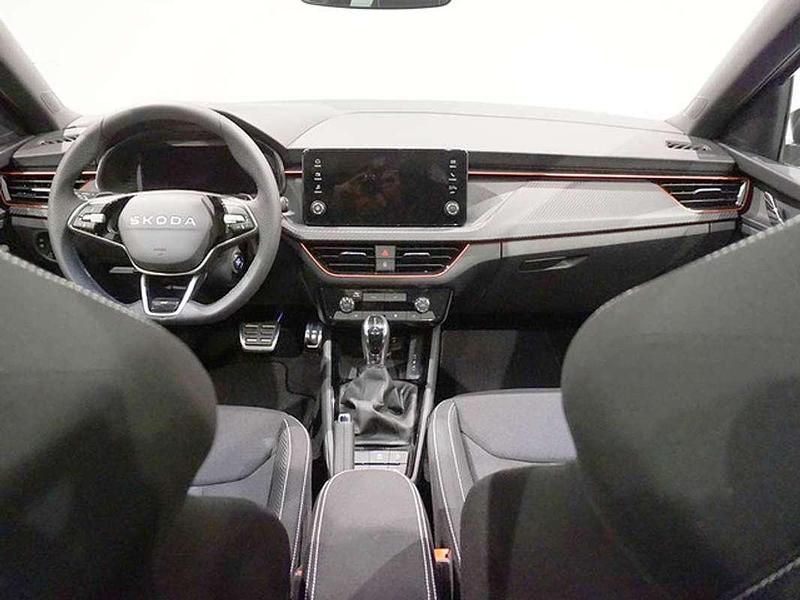 Nuevo Skoda Scala Monte Carlo 116 CV (85 kW) 2025 Gris Utilitario