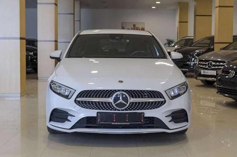 Begagnad Mercedes A200 150 HK (110 kW) 2020 Vit Halvkombi