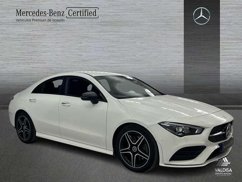 Usado Mercedes CLA220 AMG line 190 CV (139 kW) 2021 Berlina