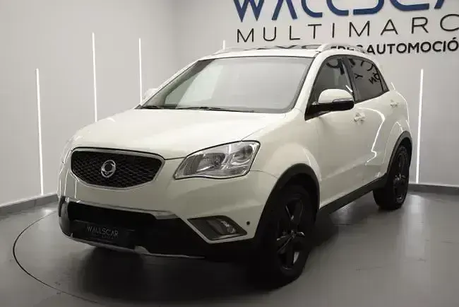 Usado SsangYong Korando Limited 175 CV (128 kW) 2011 Blanco SUV